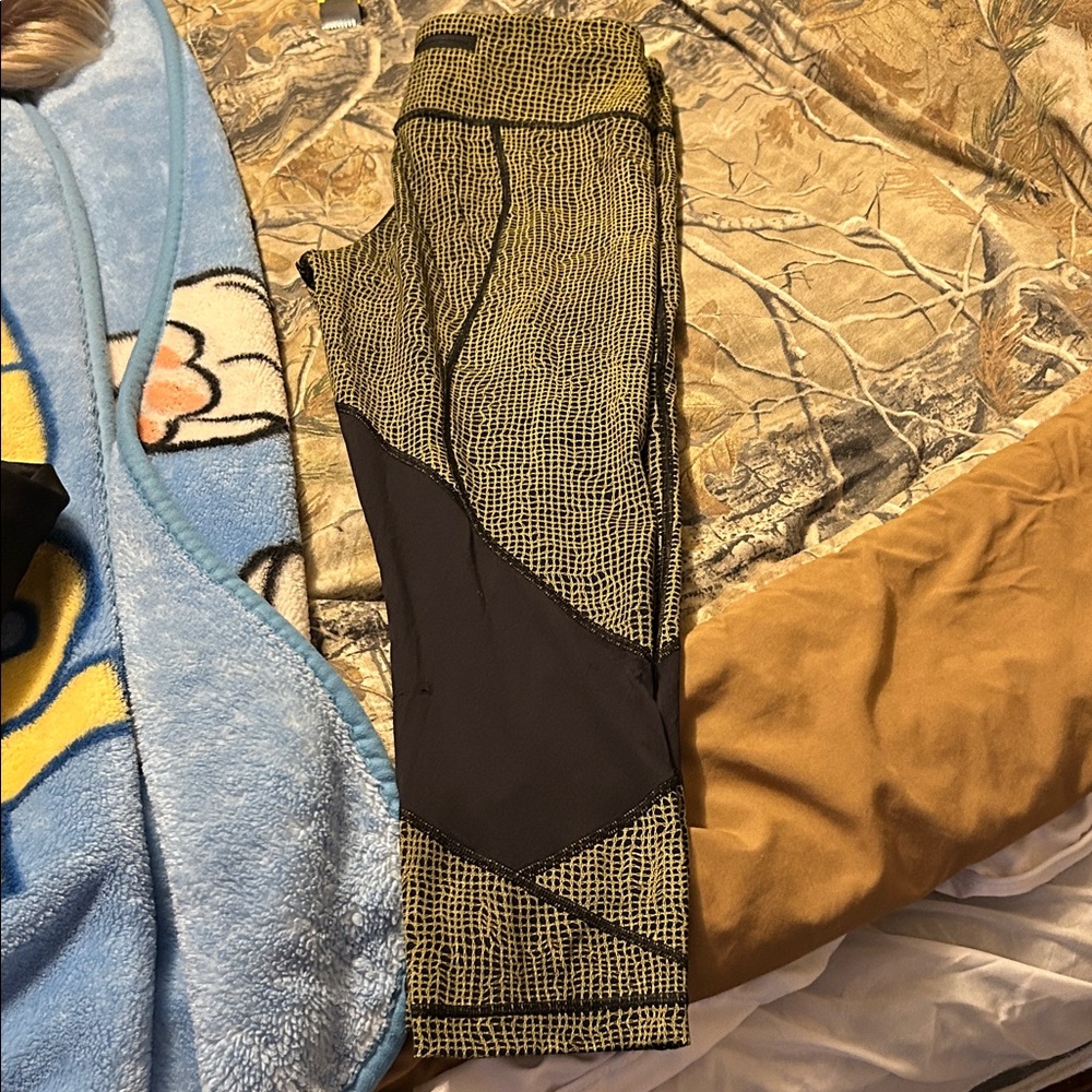 Lululemon Athletica Yellow and Black Geometric Leggings